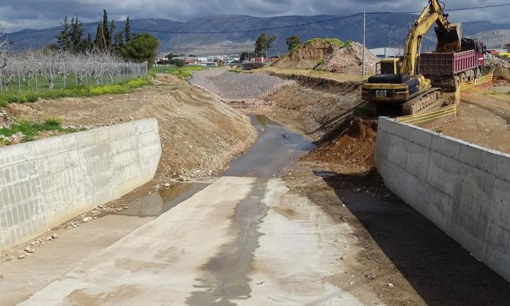 Ταχιάος: Επίσκεψη σε έργα διευθέτησης ρεμάτων στην Αττική -Σκοπός τους να εξαφανίσουν τον πλημμυρικό κίνδυνο